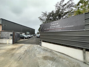 GARAGE AUTOCAZZ à Saint-Priest