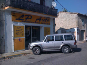 L.P Auto L.P Pièces à Tarascon