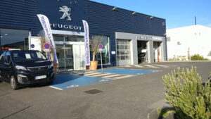 PSA PEUGEOT RETAIL SAINT-MITER-LES-REMPARTS à Saint-Mitre-les-Remparts