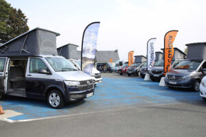 WE-VAN – HERTZ – JAOUEN AUTOMOBILES – LANNION à Lannion