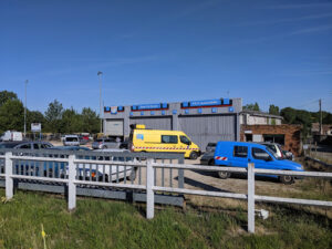 R.e.v. automobiles dry à Dry