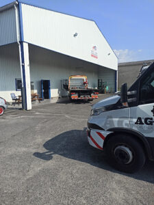 Agora, Depanage à Carbon-Blanc