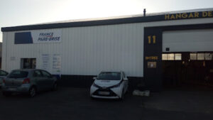 FRANCE PARE BRISE REZE à Rezé