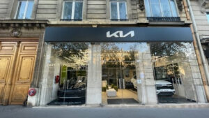 KIA IDFA PARIS GRANDE ARMEE à Paris