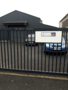 Garage serviceplus reparation electronique automobiles à Launaguet