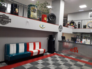 GARAGE/CENTRE AUTO EPA Nîmes/EQUIPEMENTS PIECES AUTO Nîmes à Nîmes