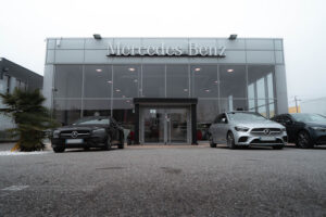 Mercedes-Benz EMB Léman Thonon à Anthy-sur-Léman