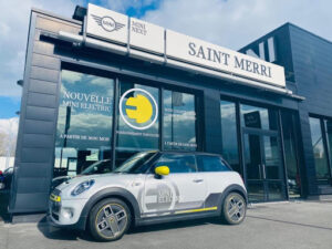 MINI Store Saint-Merri Chantilly Gueudet 1880 à Saint-Maximin