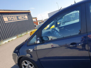 Rose Meca à Saint-Germain-du-Puy