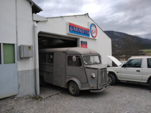 Garage CSi à Saint-André-les-Alpes