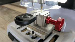 JS Prog – Spécialiste de la reprogrammation moteur et clé automobile à Paris