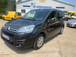 CARROSSERIE AVA à Dreux