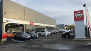 Nissan Laval Espace 3 à Laval