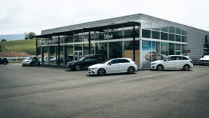 Concessionnaire Mercedes-Benz Mercedes-Benz Groupe Clim – Urrugne est enregistré dans l’annuaire des garagistes & concessionnaires pour contacter facilement votre Concessionnaire Mercedes-Benz autour de moi sur Urrugne pour une réparation automobile ou un achat / vente de voiture. Mercedes-Benz Groupe Clim […]