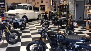 E.Leclerc L’auto à Douarnenez