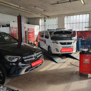 Auto redline à Saint-Michel-de-Maurienne