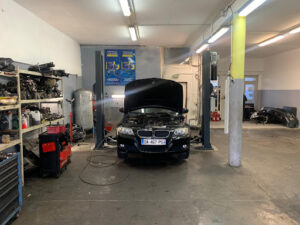 Garage des Chanoux (Neuilly-sur-Marne) à Neuilly-sur-Marne