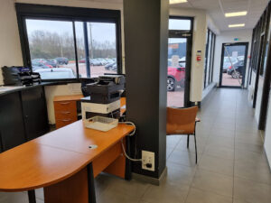 Ads Auto à Guéreins