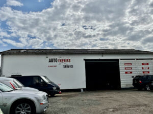 AUTO PRO 28 à Yermenonville