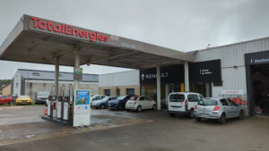 Rouleau-simon Sarl à Dollon