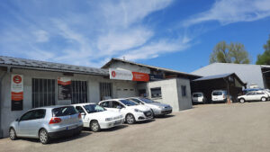 Pb Auto Concept à Entrelacs