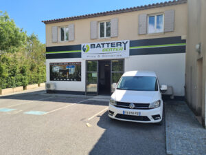 BATTERY CENTER à Grimaud