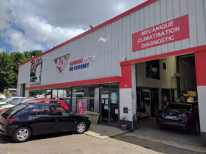 AD Carrosserie et Garage Expert DE CHERREY à Bourg