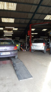 Garage Pneu 30 à Bernis