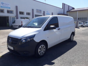 AUTO REAL 64 à Lahonce