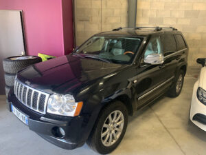 Fridella Automobile à Tresses