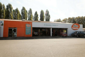 HappyCar Point S Group à Amendeuix-Oneix