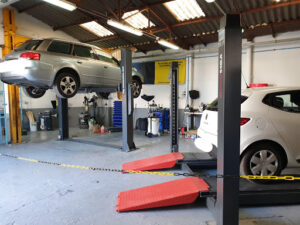 BRON AUTO SERVICES à Bron