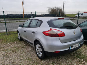 AUTO OUEST FRANCE à Étampes