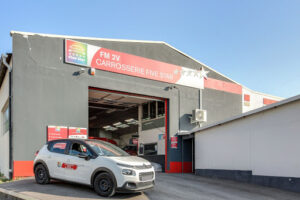 FM-2V CARROSSERIE à St-Genis-Laval