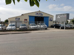 EDEN CAR 17 à Saintes