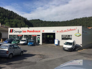 VOITURES SANS PERMIS LIGIER ET MICROCAR – GARAGE LES PANDRAUX à Lantriac