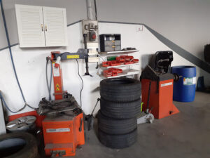 Garage associatif / self-garage – Adrénaline Ateliers Solidaires à Ungersheim