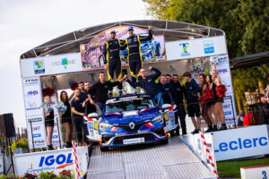 Naudon Rallye Services à Croix-Chapeau