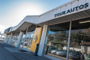 RENAULT La Tour du Pin – Autobernard à Saint-Jean-de-Soudain