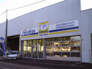 Mondial Pare-Brise à Épinal