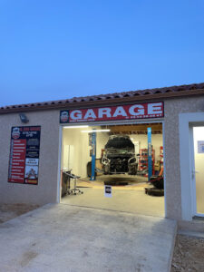 M.King GARAGE à Saint-Julien-les-Rosiers