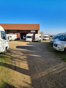 Auto Camping Car 71 à Lux