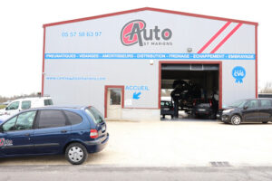 CENTRE AUTO ST MARIENS -SPECIALISTE EN PNEUMATIQUES, COURROIE DE DISTRIBUTION, EMBRAYAGE, FREINAGE, ENTRETIEN VIDANGE à Saint-Mariens