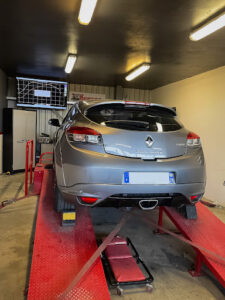 TOP REPROG PERFORMANCE__ TRP22 à Saint-Quay-Perros