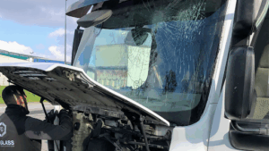 FIVE glass à Ézanville