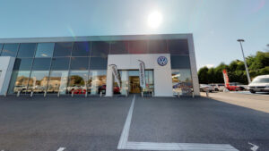 Volkswagen Lens – Auto Expo à Avion