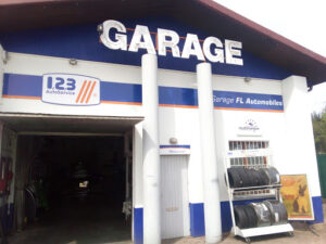 FL automobiles à Jury