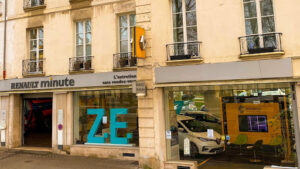 Renault Le Roux – Concession – Versailles à Versailles