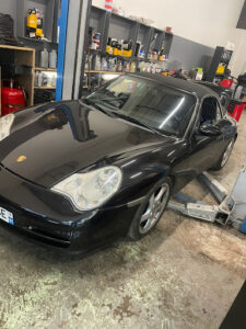 KMGLASS / PARE-BRISE / CARROSSERIE / MECANIQUE à Cergy