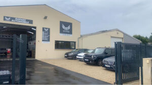 GARAGE AUTO 2R / LR AUTO&SERVICES Vente et Réparation Voitures d’occasion déménagé au 6 Rue du 19 Mars 1962, 28630 Le Coudray à Le Coudray